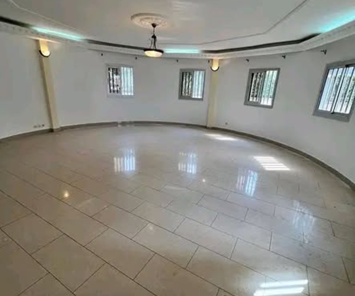 Appartement spacieux standing à louer - Santa Barbara, Douala