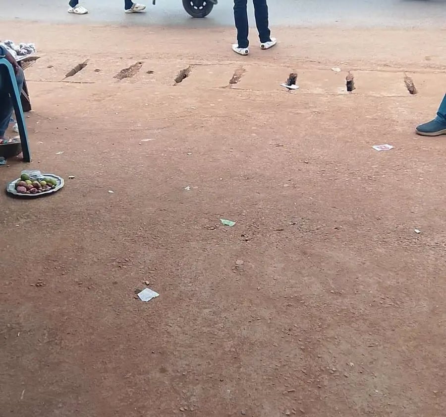 Boutique à louer - Ekounou