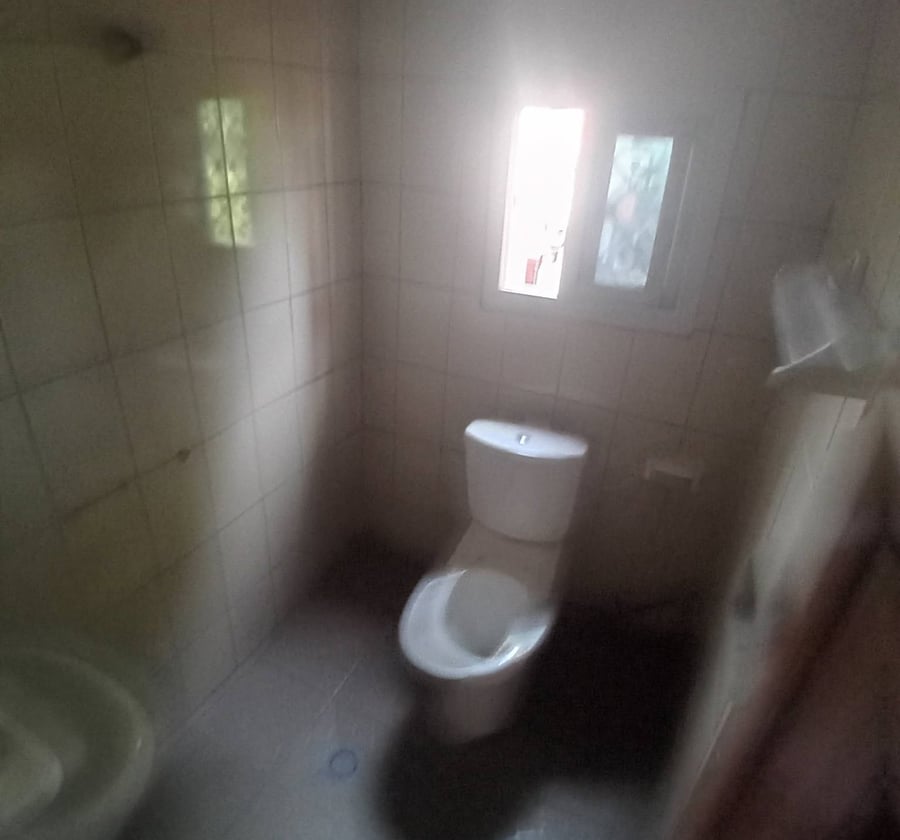 Chambre moderne à louer à Mimboman