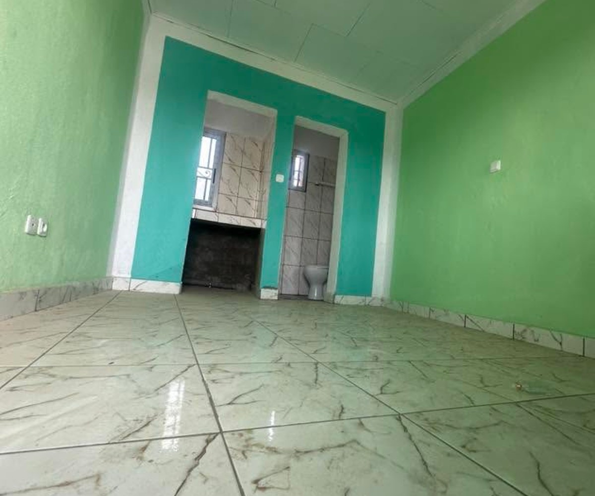 4 chambres modernes à louer à PK 8, Douala