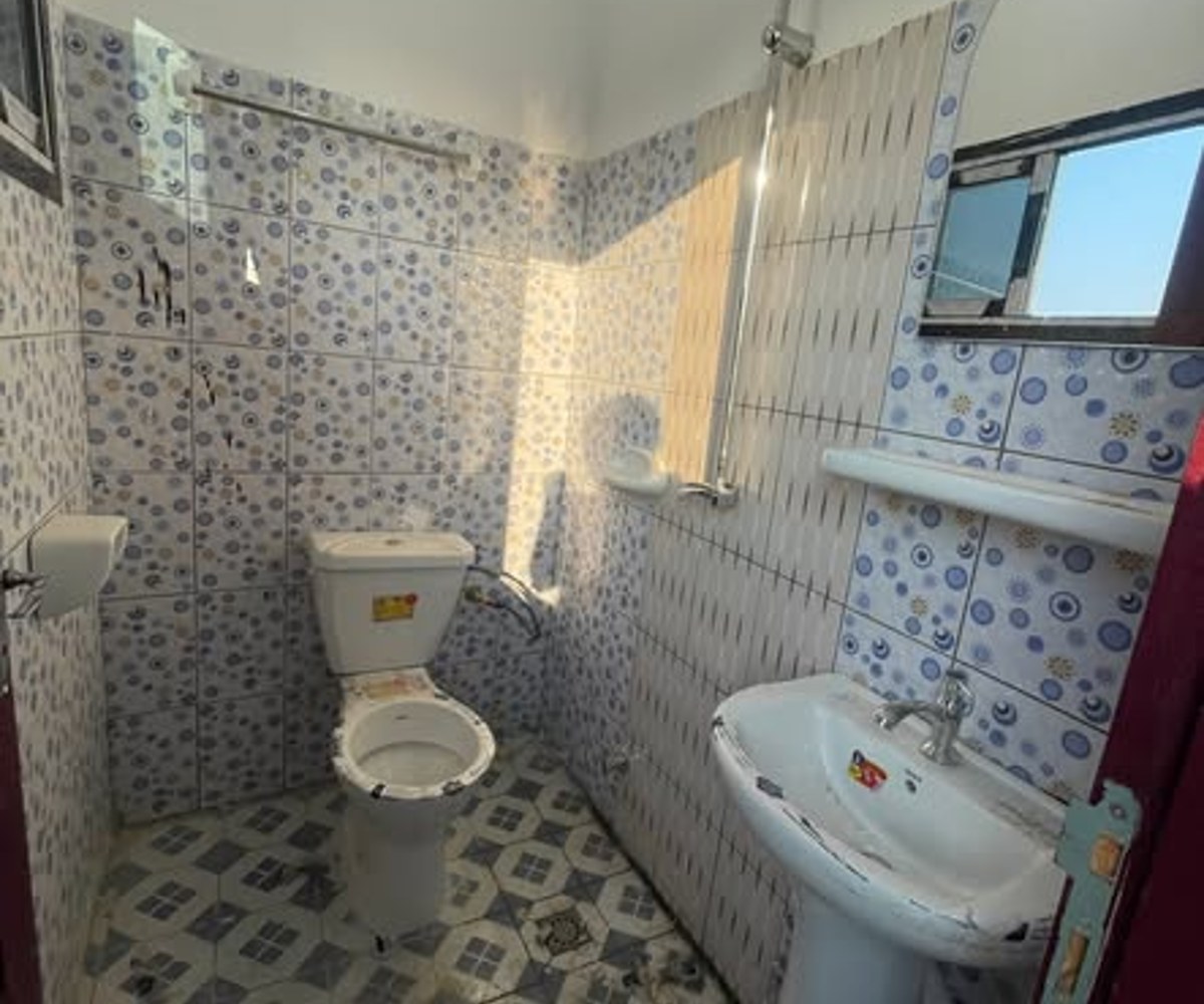 Studio à louer à PK 12, Douala