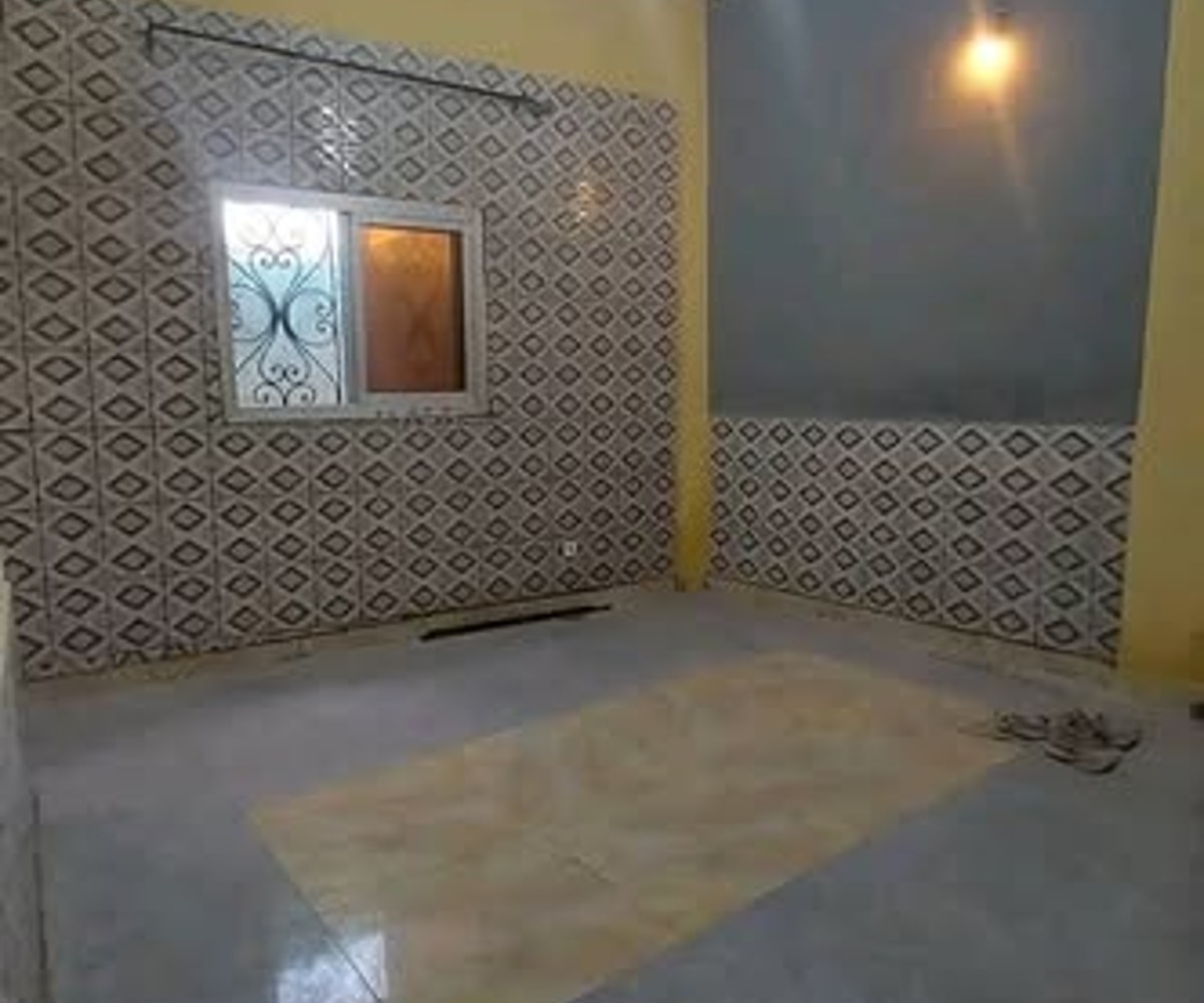 Studio moderne - Carrefour Agip