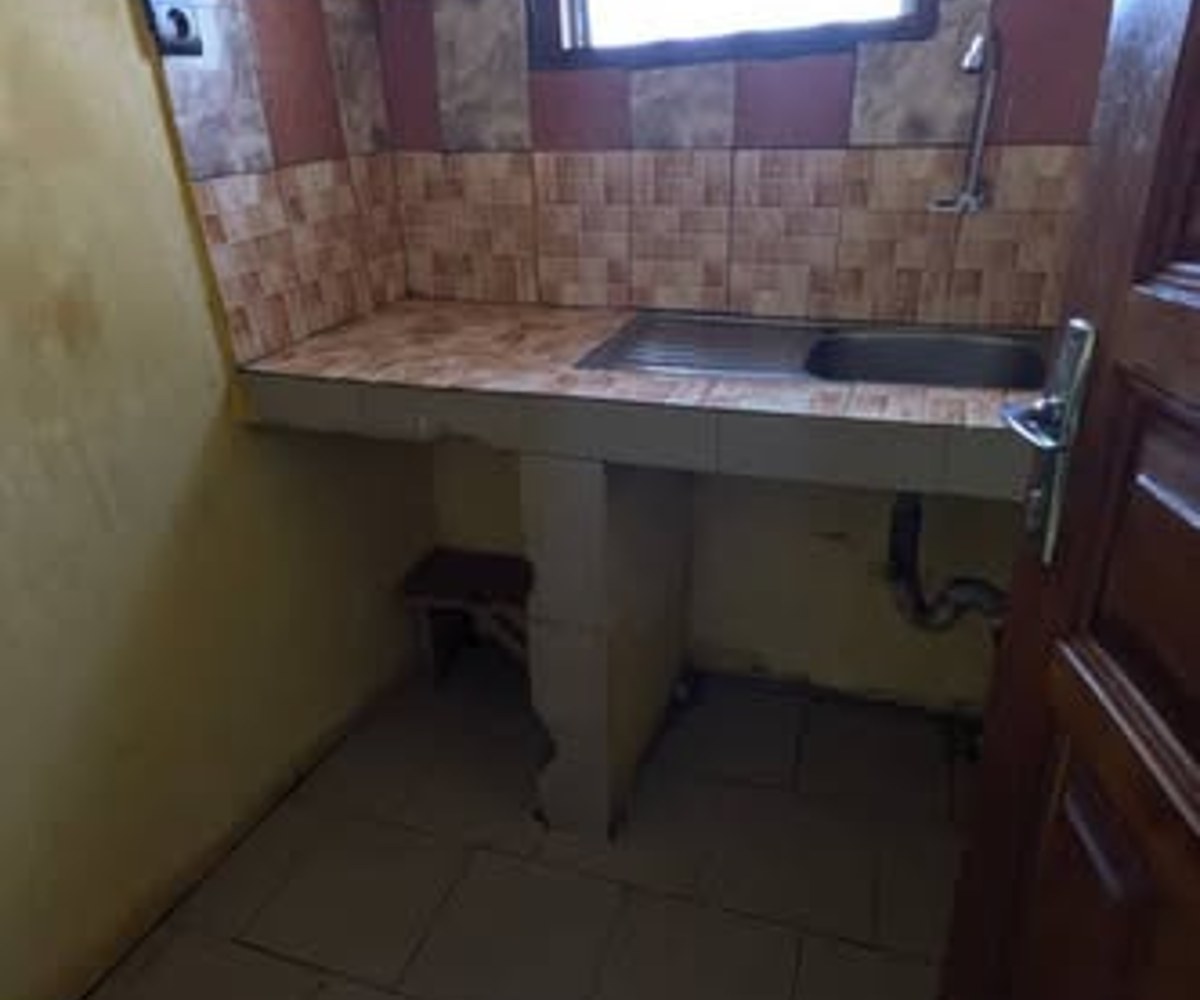 Studio moderne VIP à louer - Emana, Yaoundé