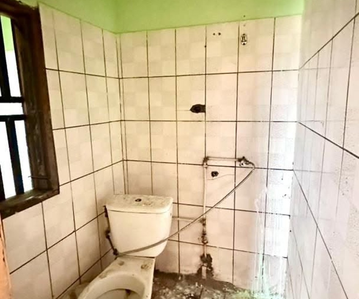 Chambre moderne avec douche et cuisine - Nsam Yaoundé