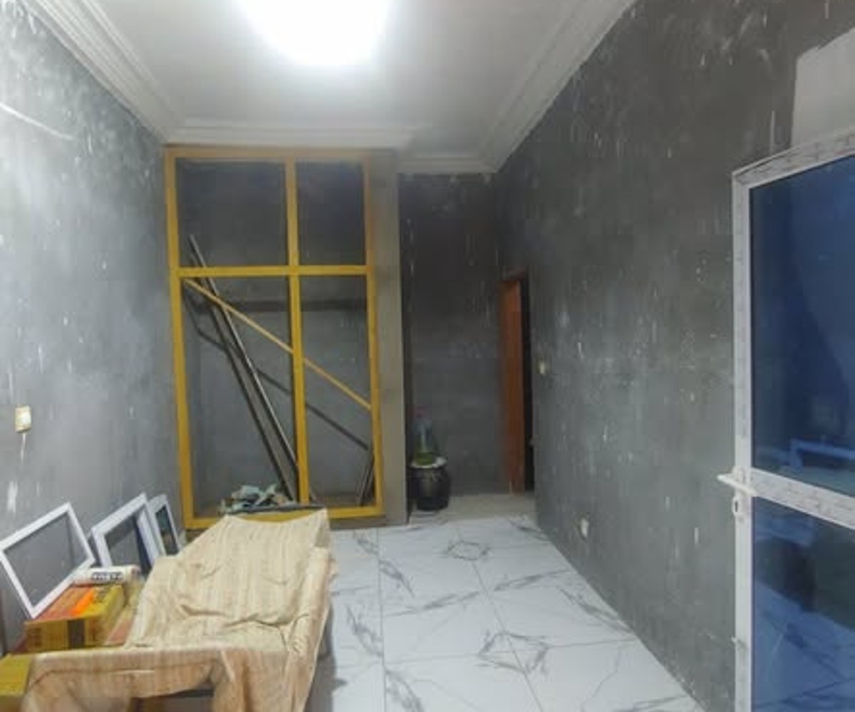 Chambre neuve à Bonamoussadi - 50 000 FCFA/mois