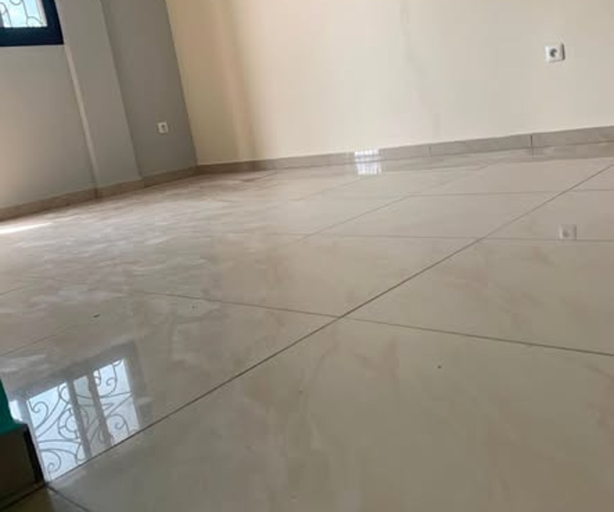 Studio moderne à Japoma - Hautement sécurisé