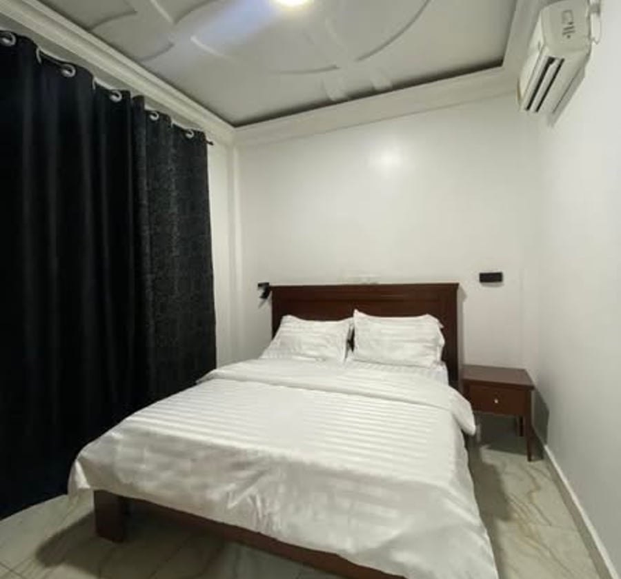 Studio meublé haut standing - Yaoundé Biyem-Assi