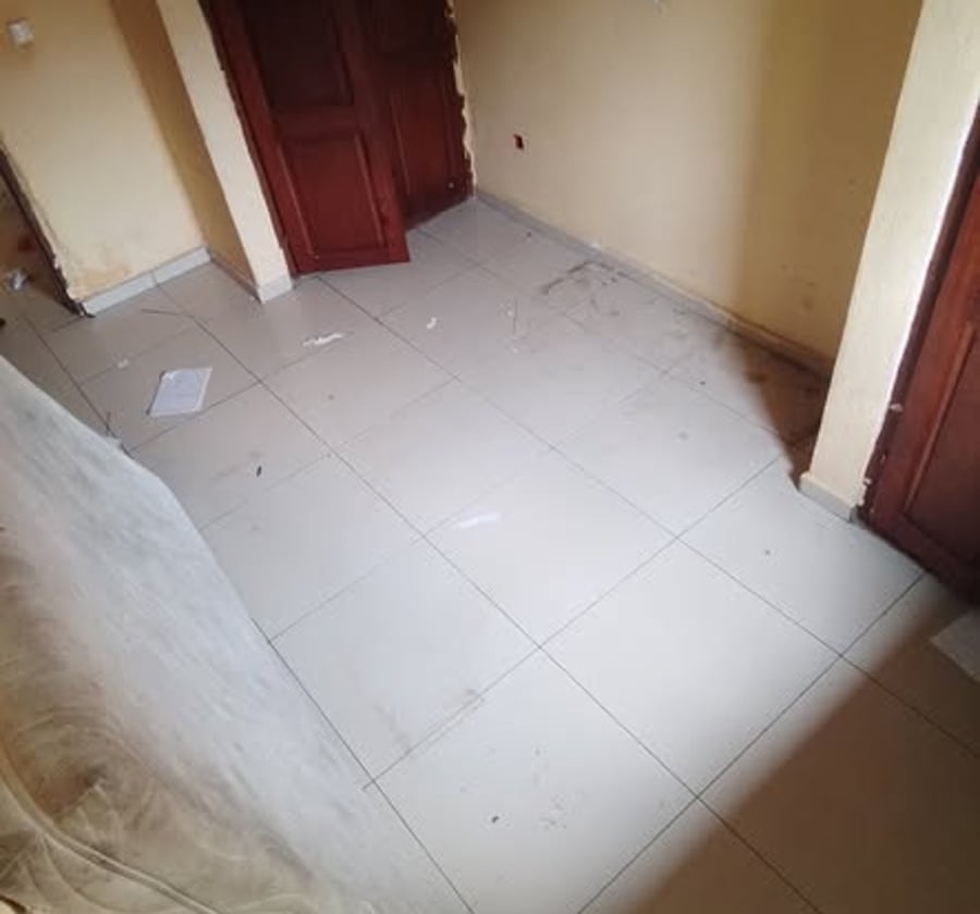 Studio moderne à Village, Douala