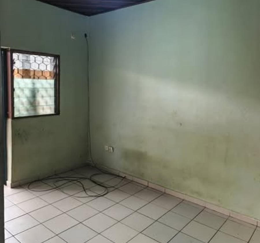 Studio moderne à Ndogbong - Carrefour Bifaga