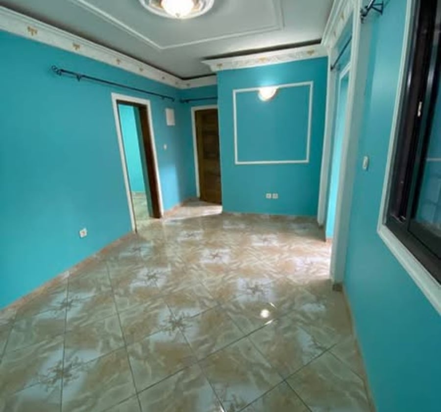 Studio à Ngousso - 70 000 FCFA/mois