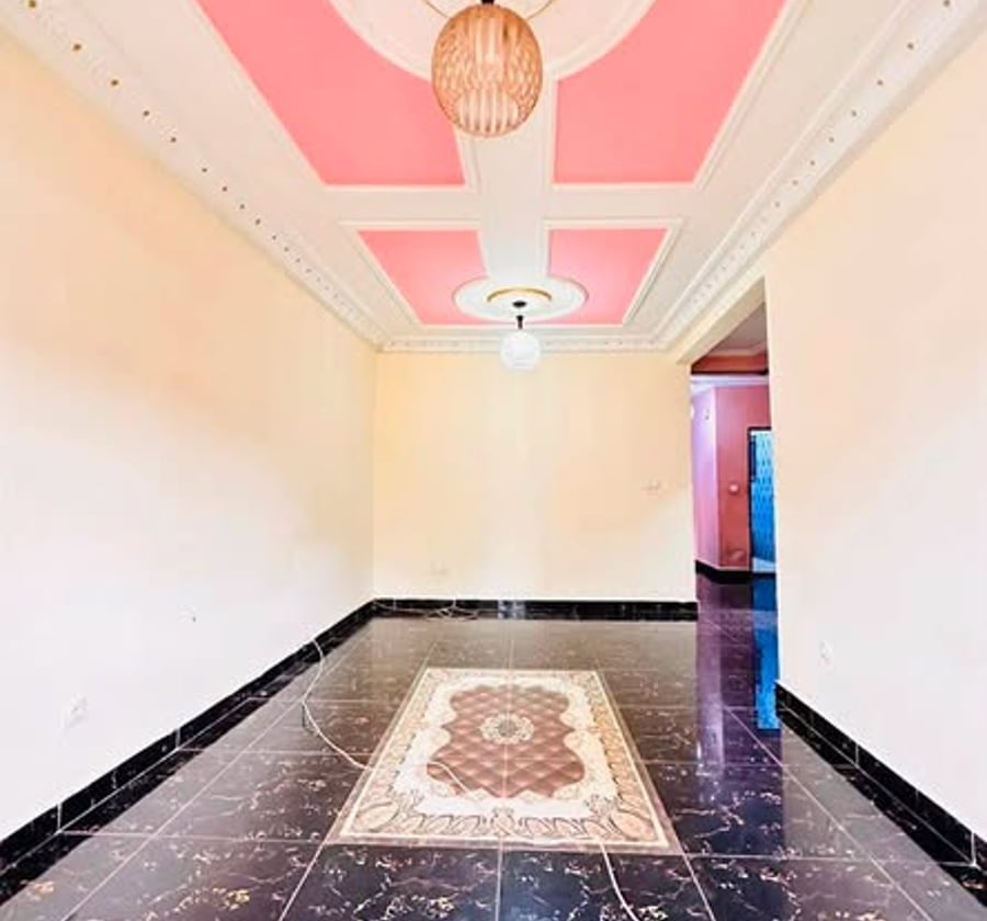 Appartement à louer - Efoulan Pont - Terre Rouge