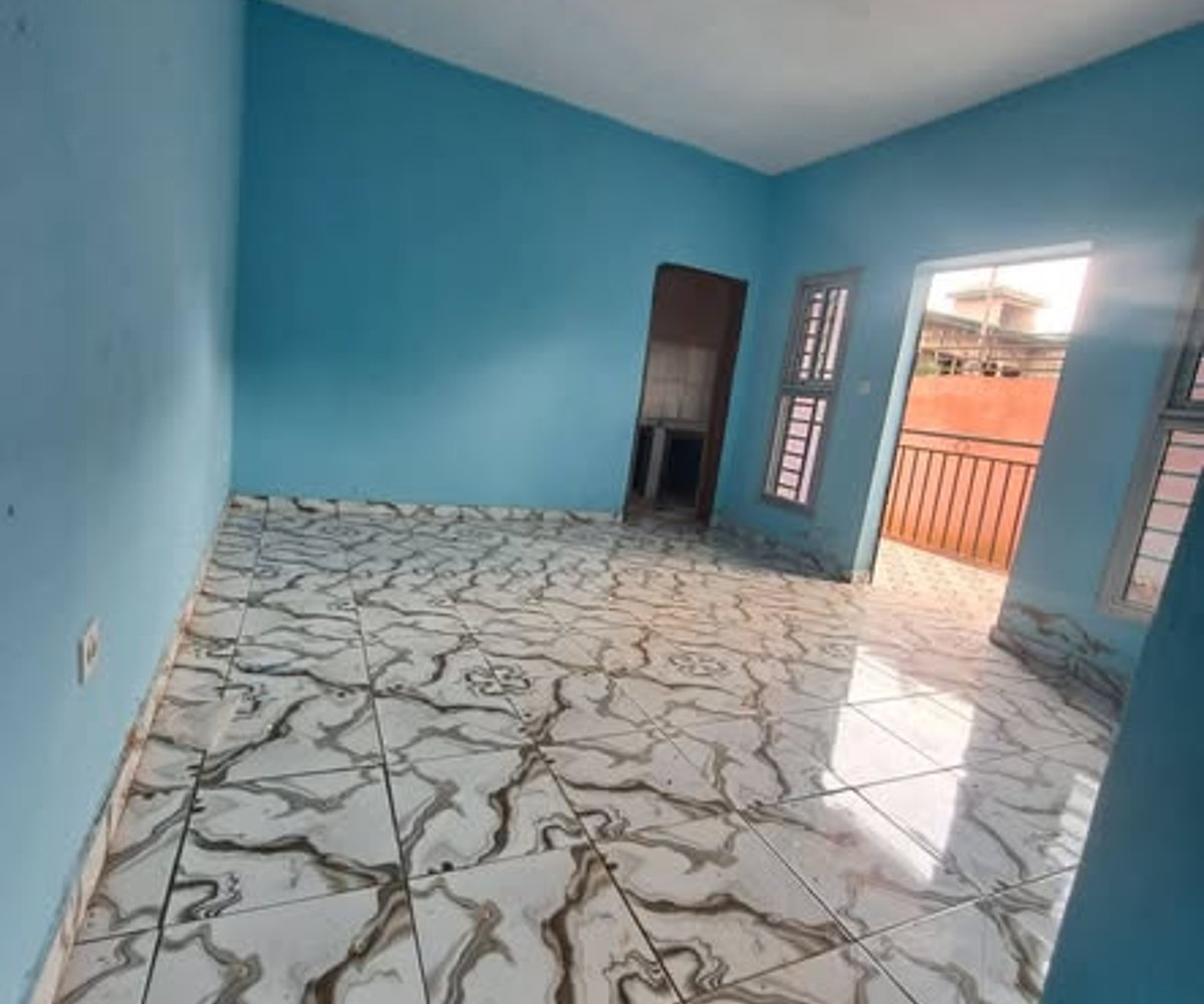 Studio moderne à louer - Nkolfoulou, Yaoundé
