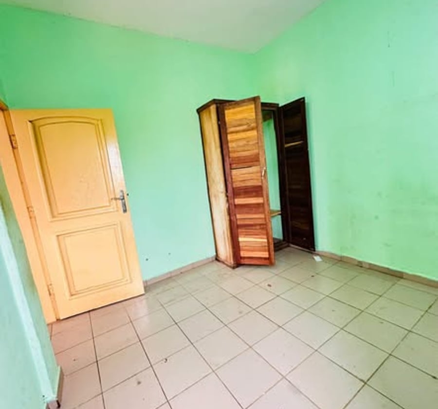 Appartement à louer à Nsam Obam - Yaoundé - 2 chambres