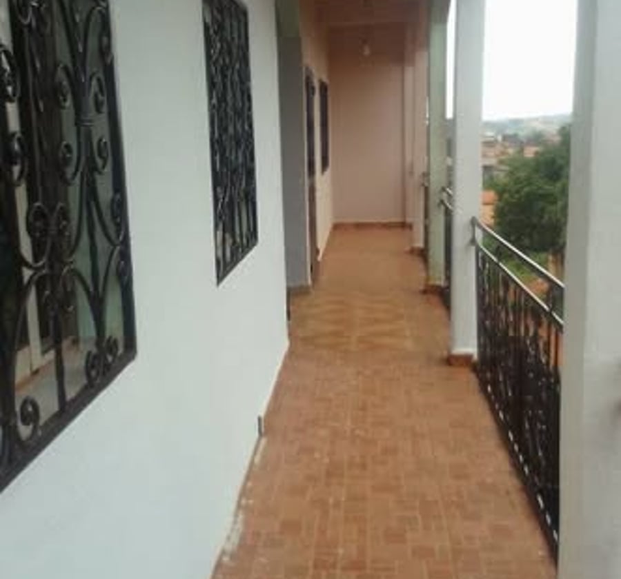 Maison moderne à louer à Nkolmesseng
