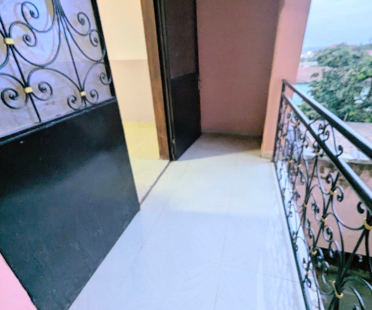 Appartement 3 chambres à louer - Chapelle Ngousso, Yaoundé