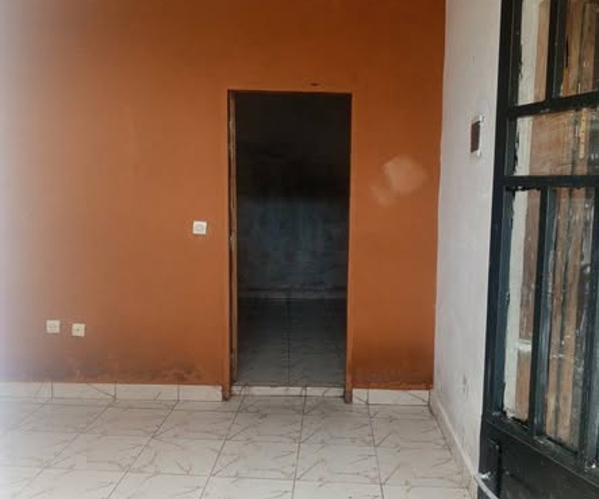 Studio moderne à louer - Éleveur, Yaoundé