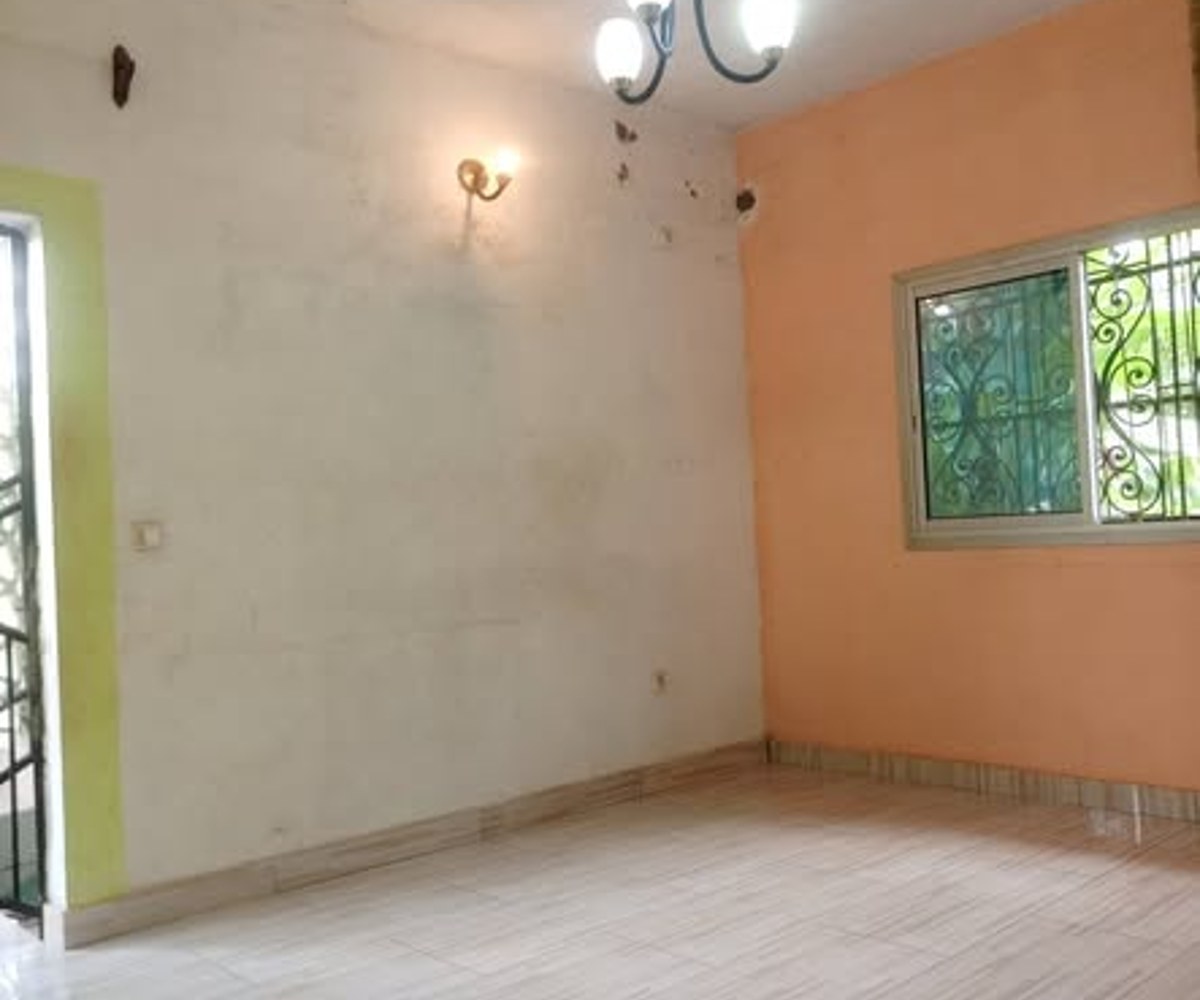 Studio moderne à louer - Ndogpassi II