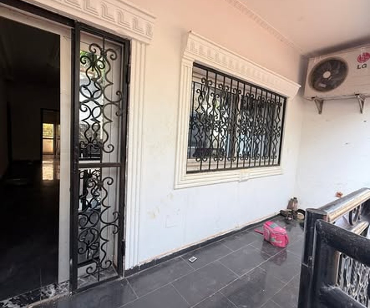 Appartement moderne 3 chambres à louer - Nkolfoulou