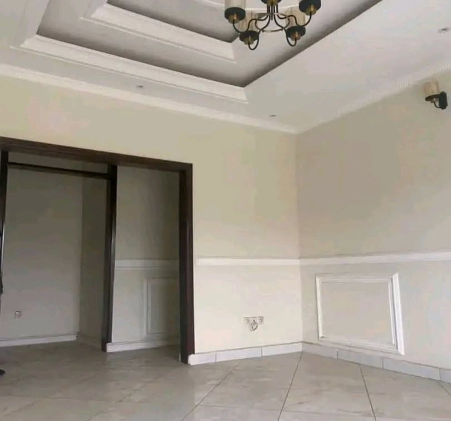 Appartement 3 chambres à louer à Essos, Yaoundé