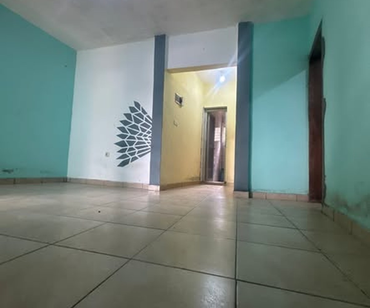 Studio moderne à PK12