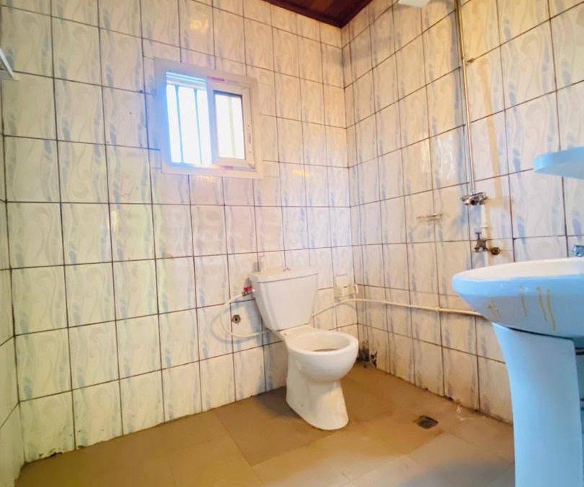 Appartement 2 chambres à louer à Logbessou