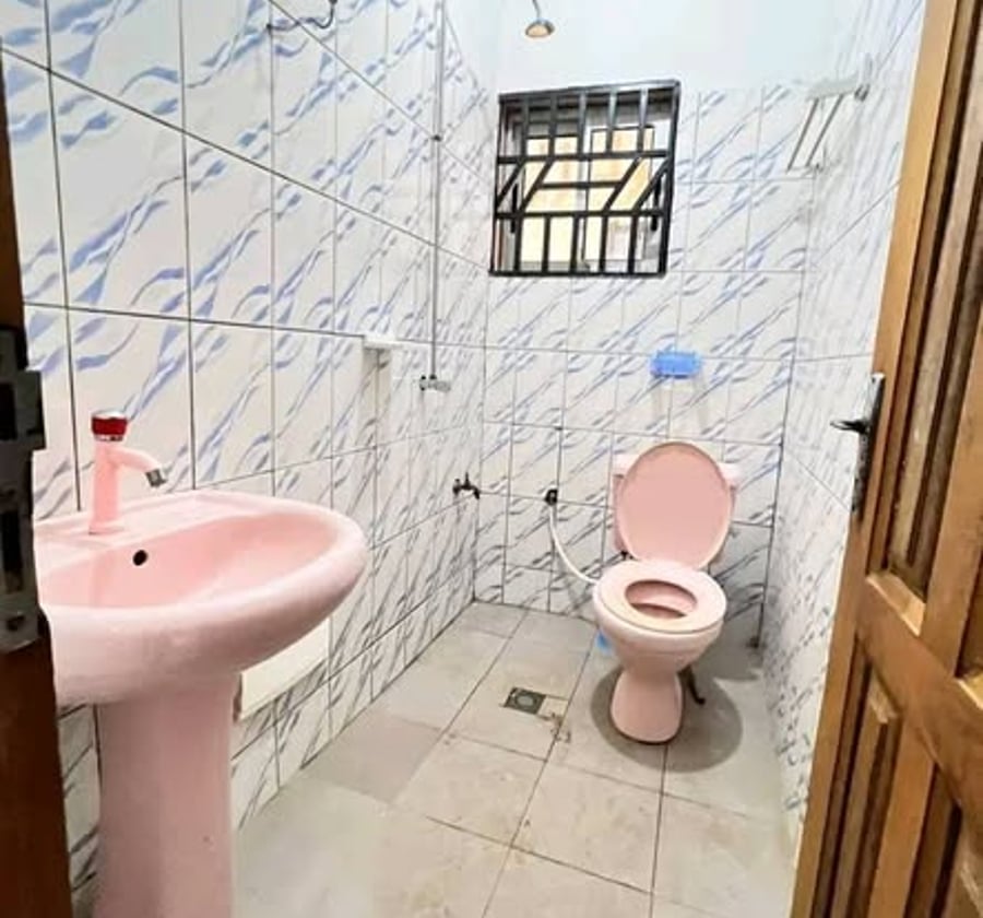 Chambre moderne à louer - Yaoundé Simbock