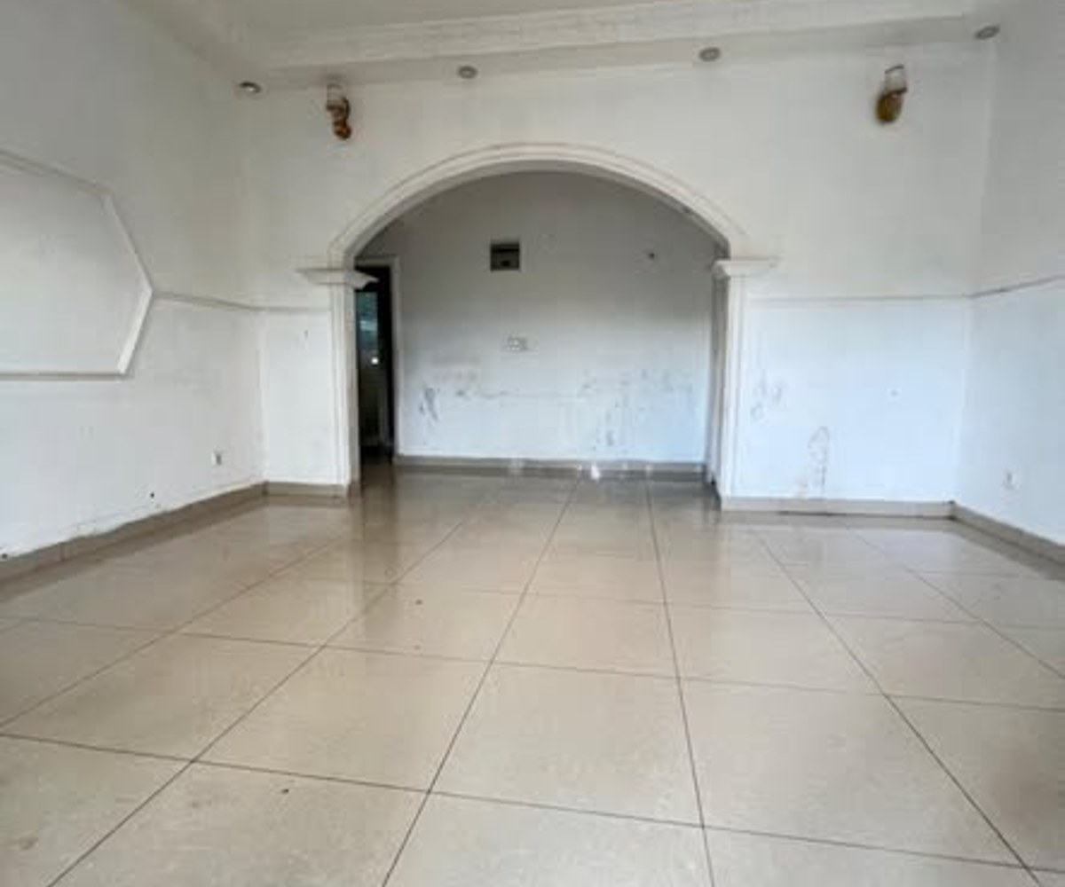 Appartement moderne 3 chambres à Logbessou