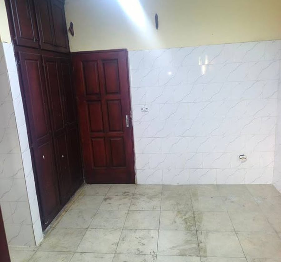 Chambre moderne à PK 8, Douala