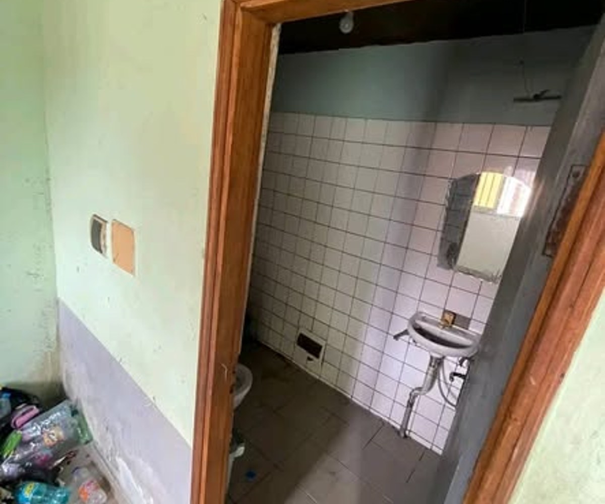 Chambre moderne à louer - Makepe Missoke