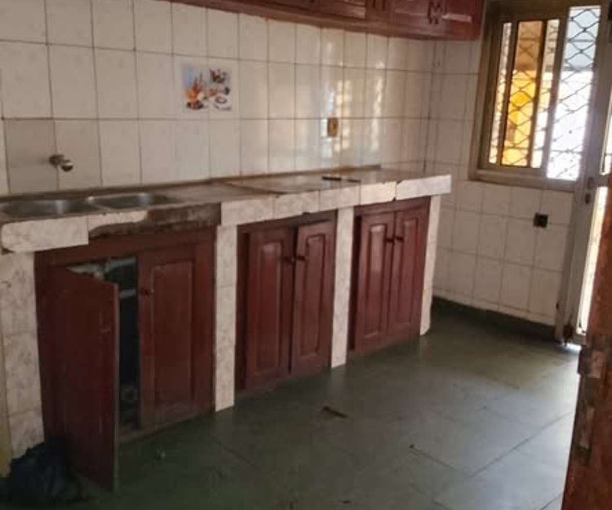 Très grand appartement 2 chambres – Nkomo Mindef