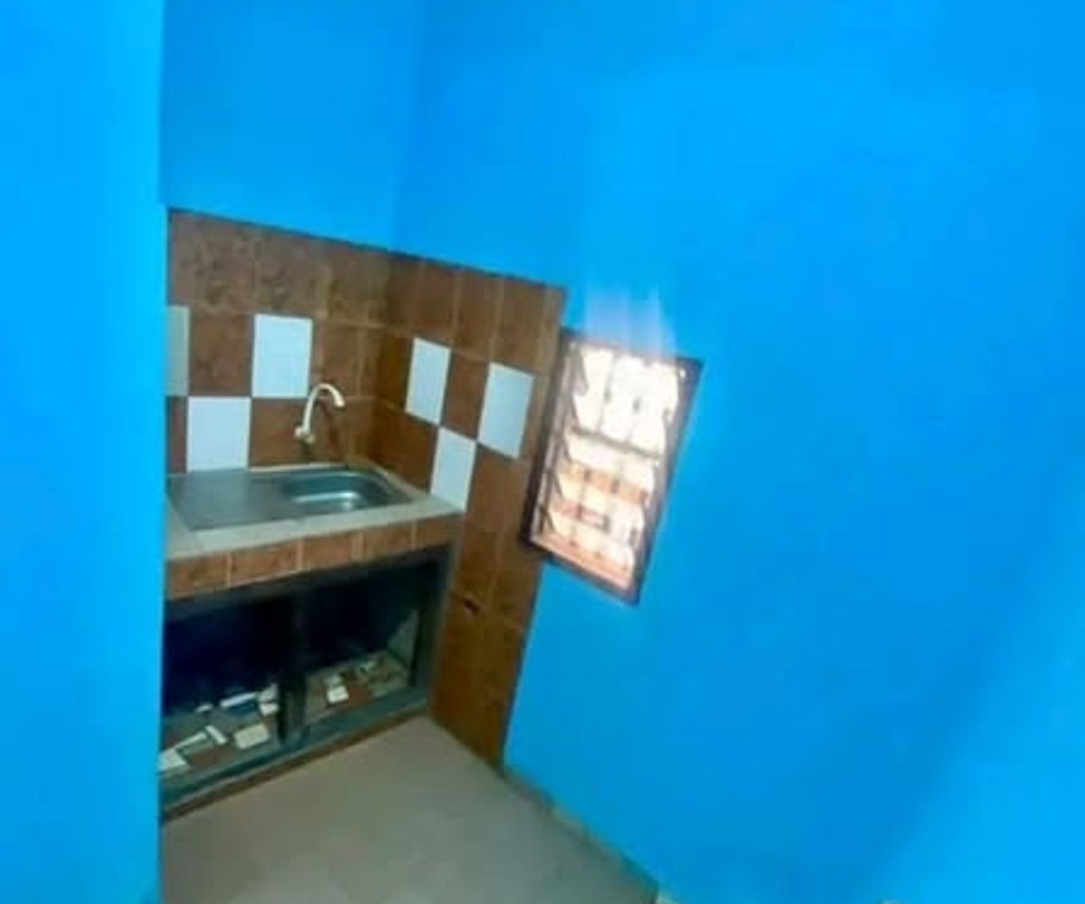 Chambre moderne à louer - Titi Garage, Yaoundé
