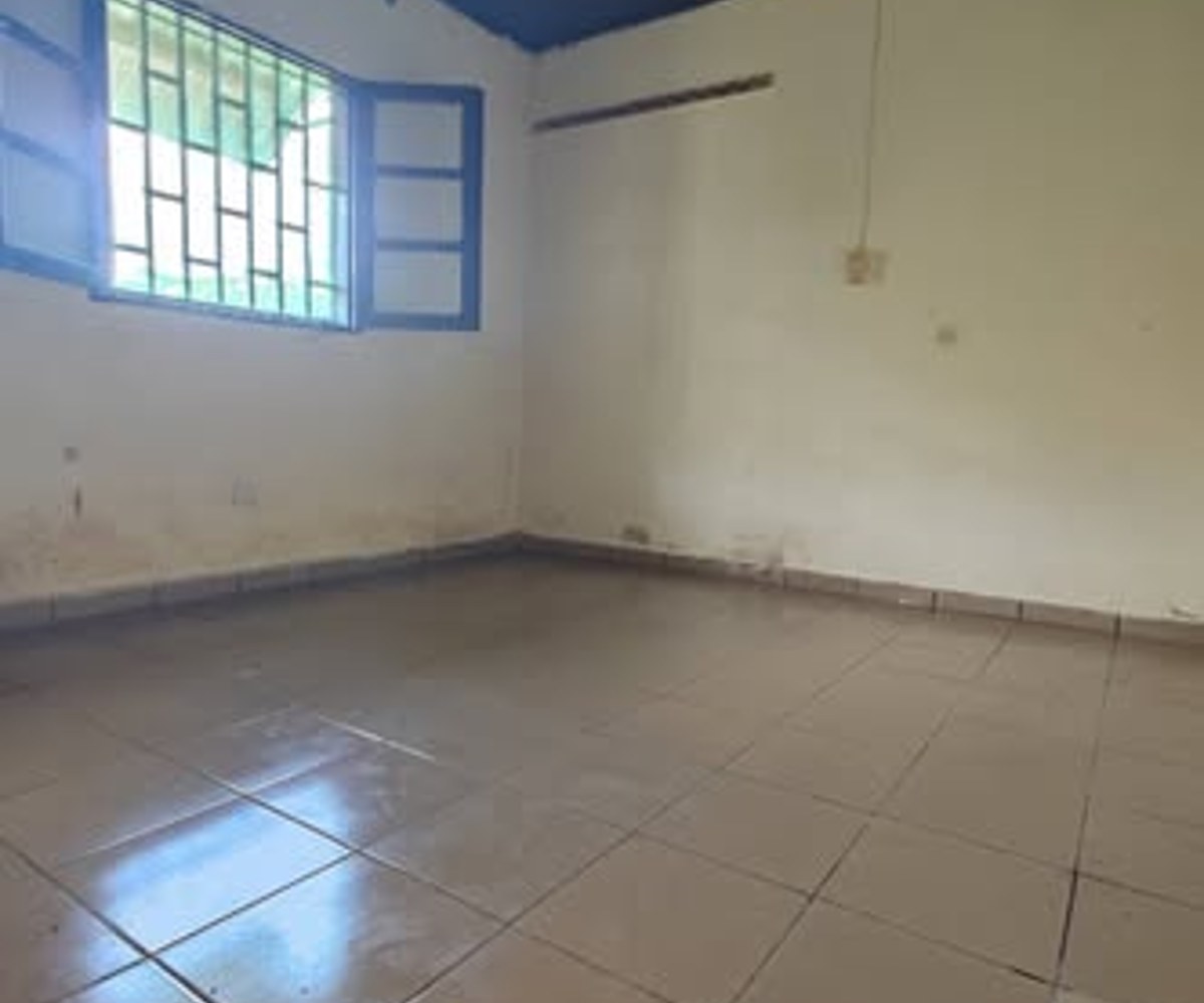Grand studio moderne à louer à Logbaba 2poteaux