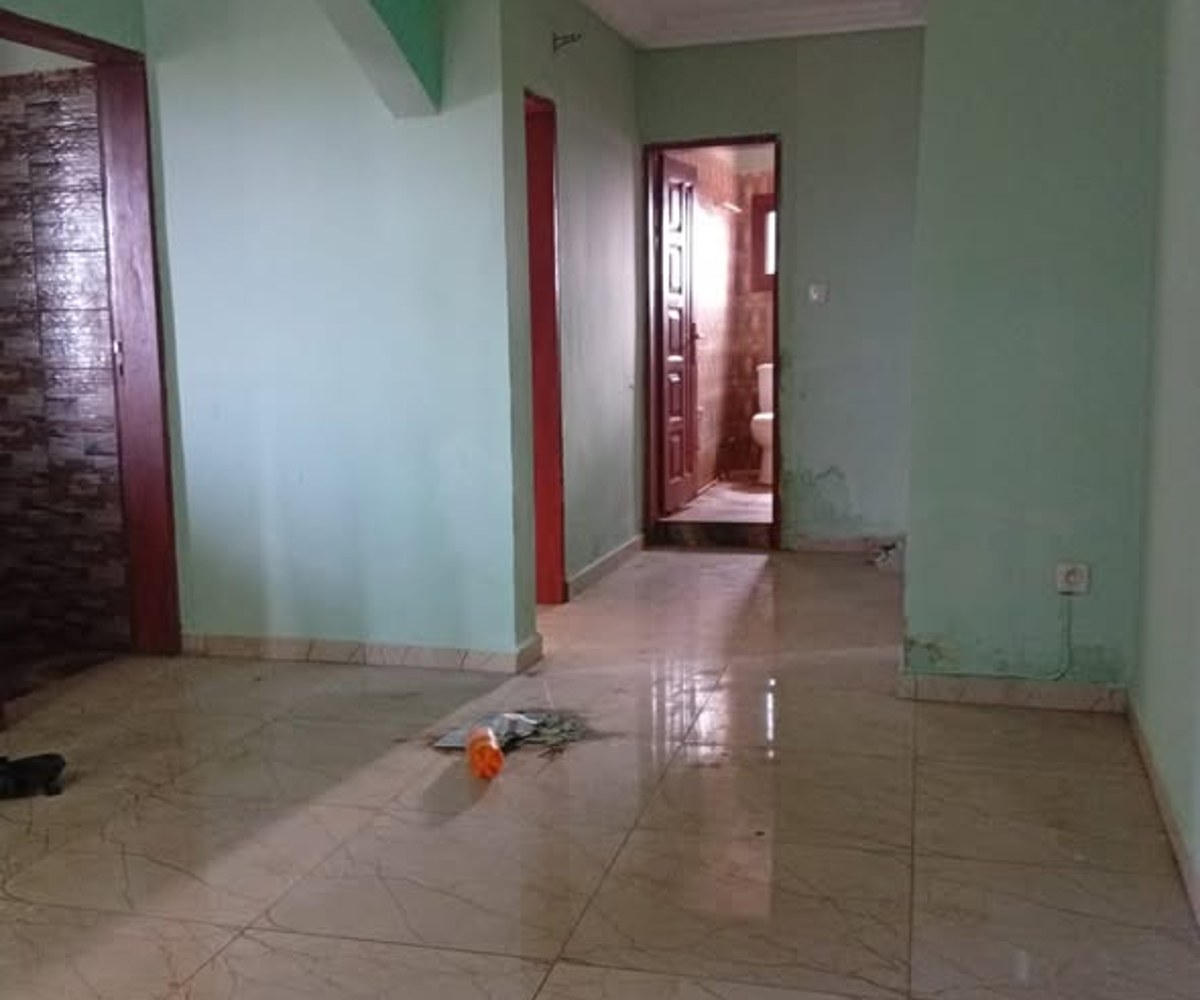 Appartement moderne à Nkoabang