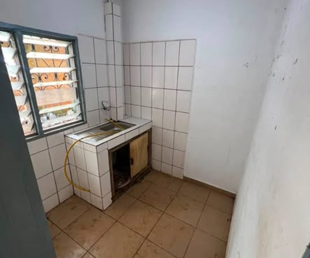 Studio moderne à louer à Etoudi Chapelle