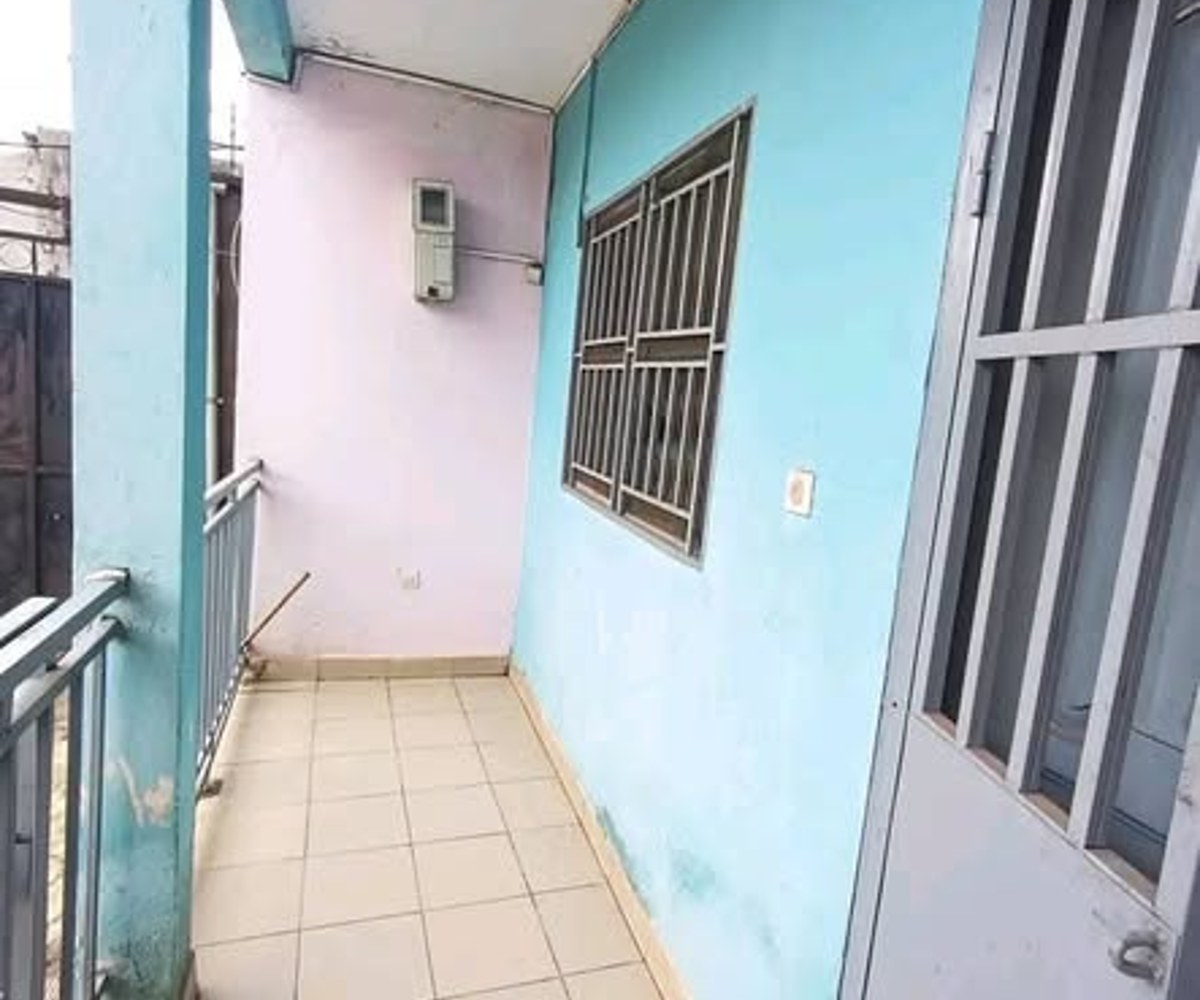 Studio moderne à louer - Biyem-Assi, Yaoundé