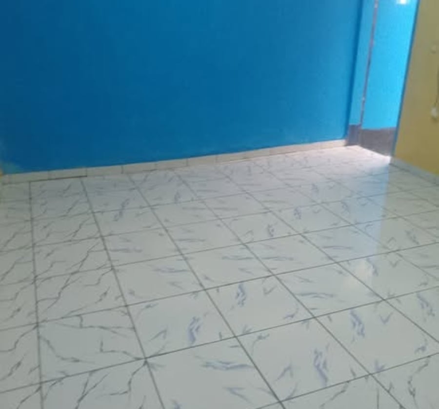 Chambre moderne carrefour Nkoabang