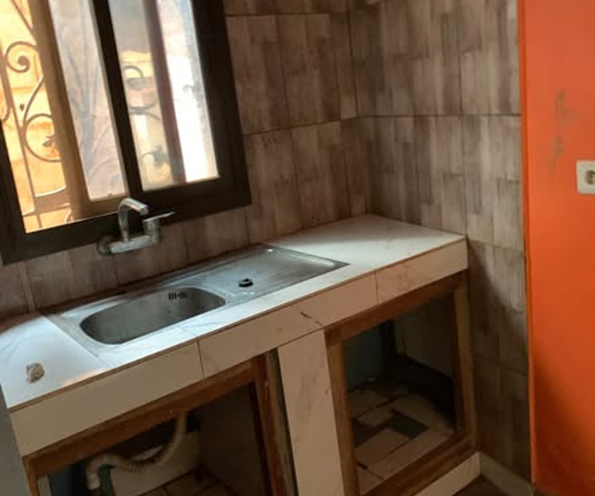 Studio moderne à louer au rond point Damas