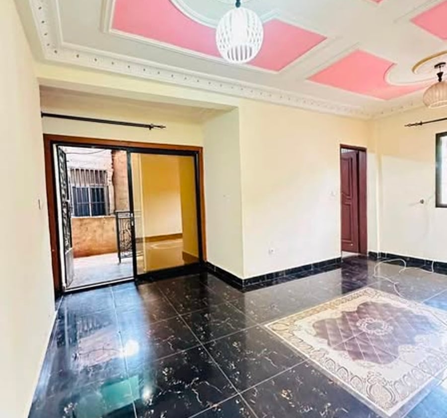 Appartement haut standing à Efoulan, Yaoundé