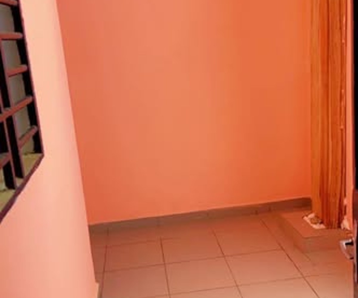 Chambre moderne à louer à Yassa, Douala - 35 000 XAF/mois