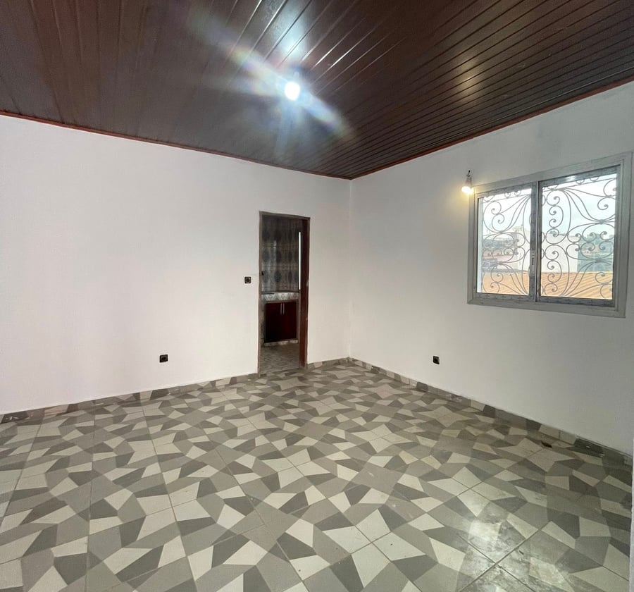 Studio VIP à Ngousso, Yaoundé - 80 000 XAF/mois