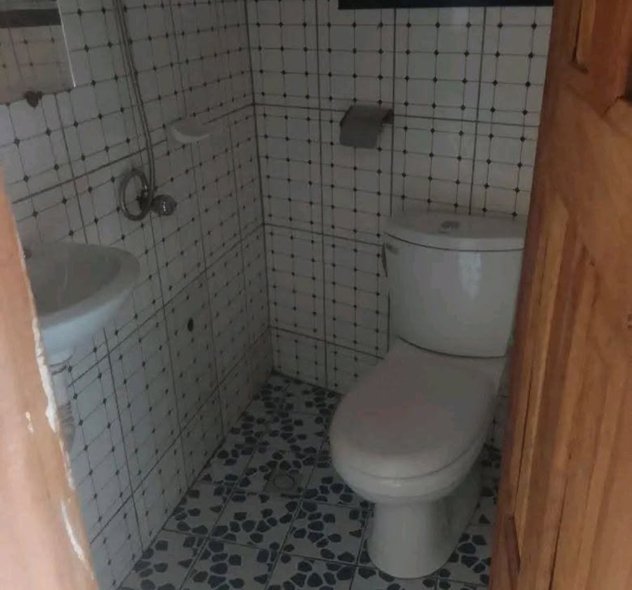 Chambre moderne à Deido Grand Moulin