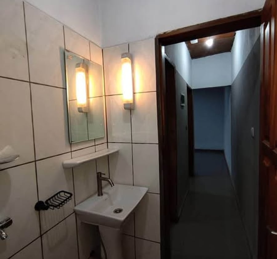 Studio moderne à Biyem-Assi (Jouvence)
