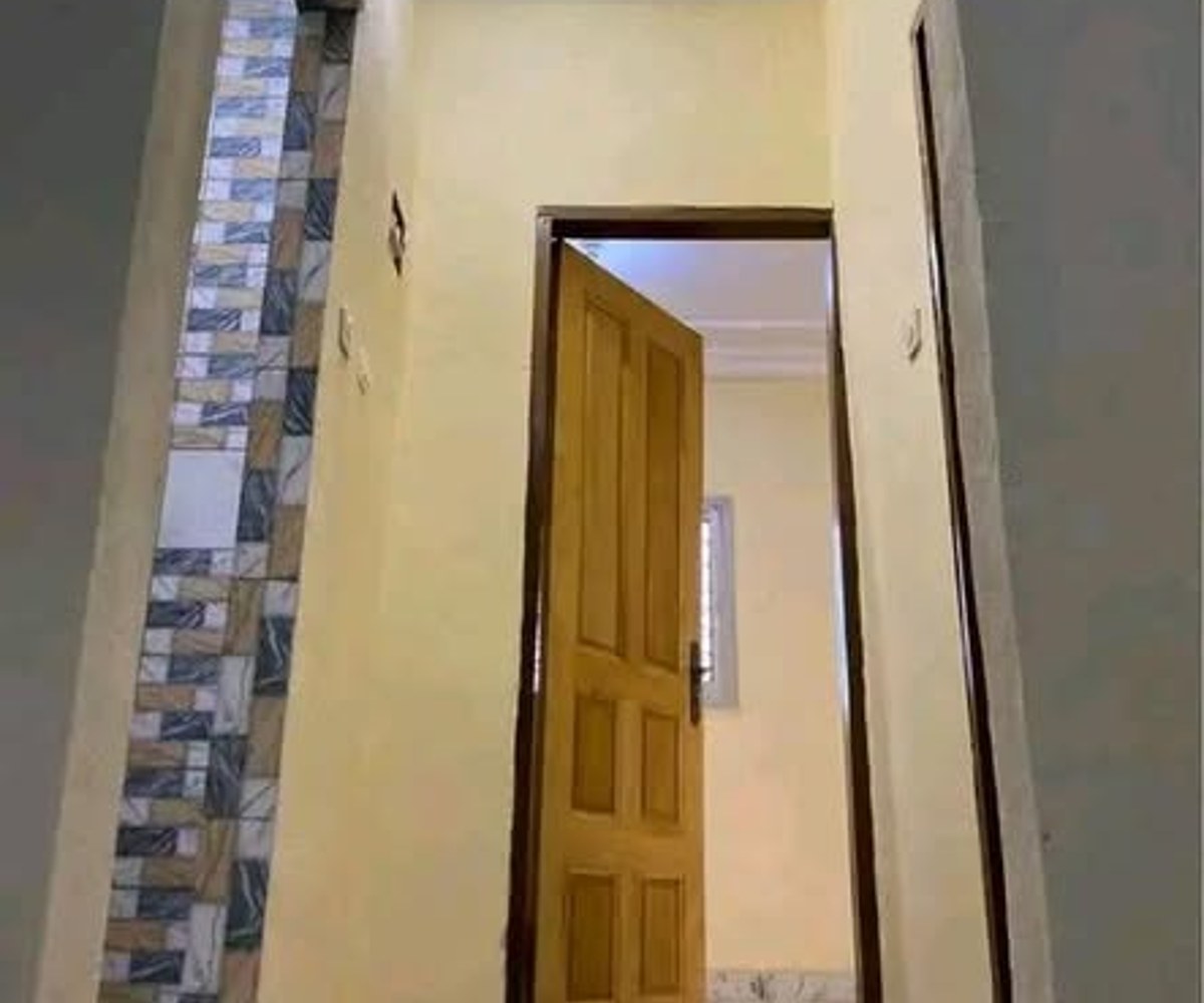 Studio staffé à Ndogpassi – 65 000 FCFA/mois