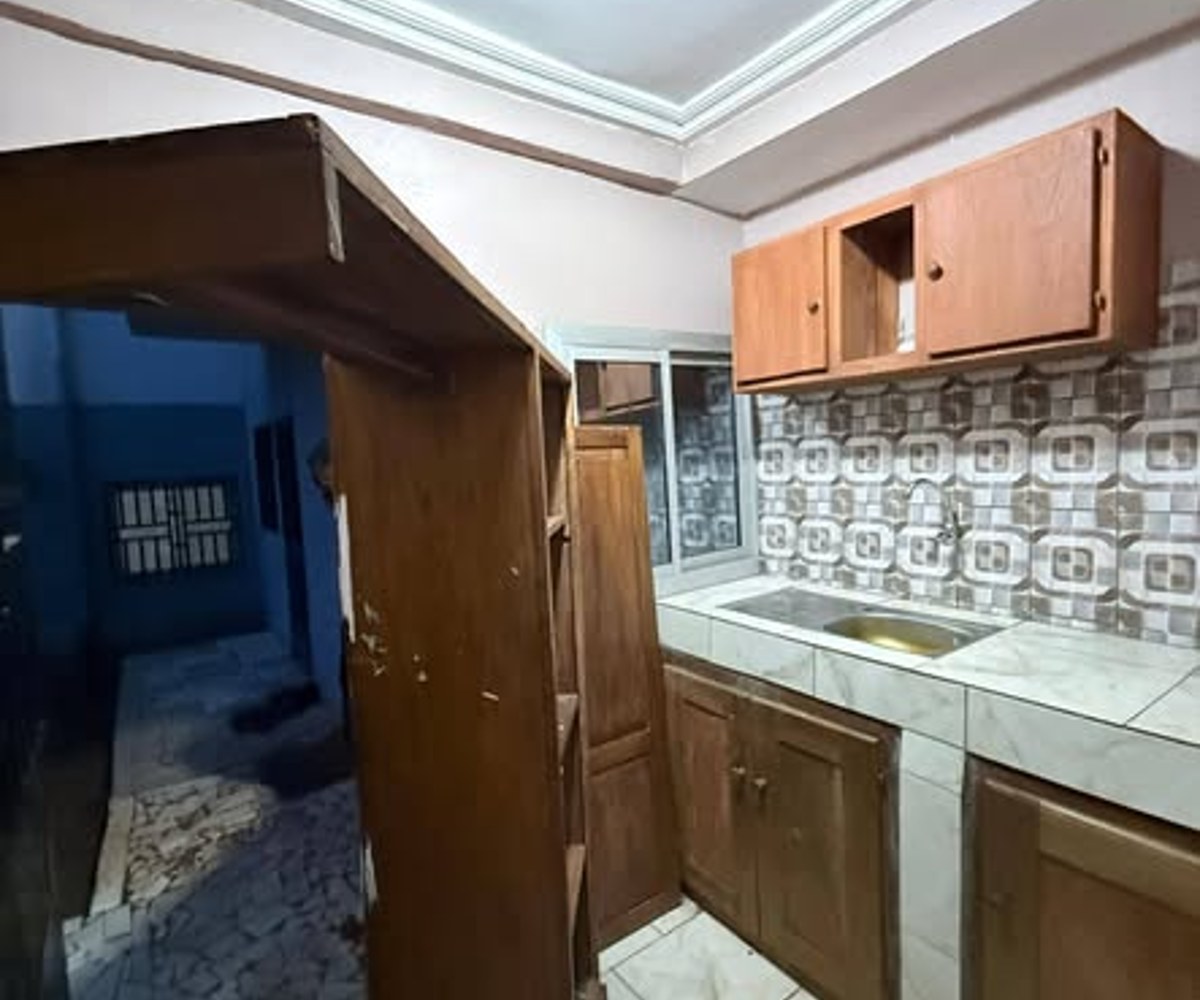 Chambre moderne à louer Yaoundé Nkolfoulou