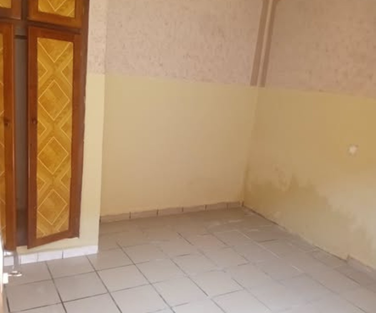 Chambre moderne à louer - Mimboman Maetur