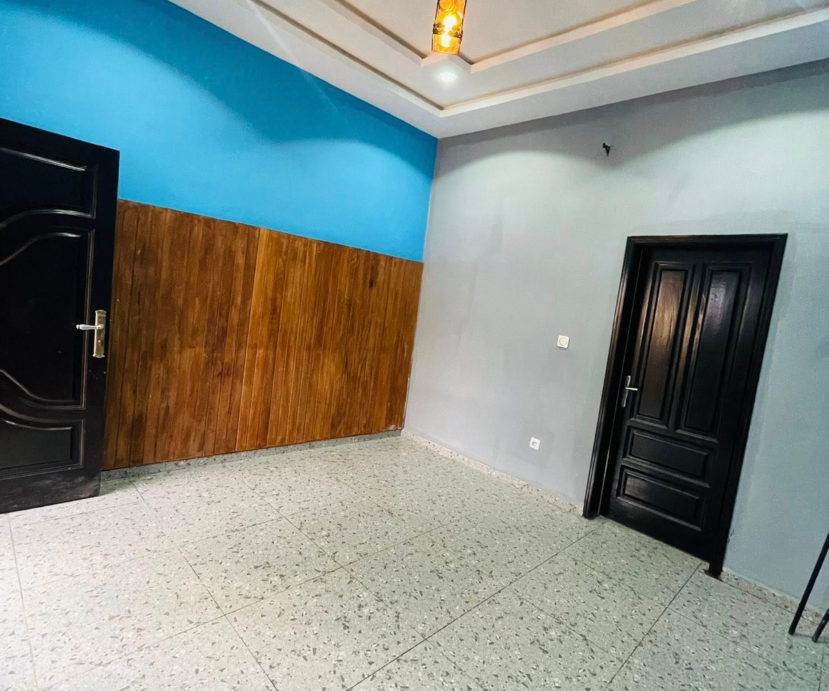 Studio moderne à louer – Omnisport, Yaoundé