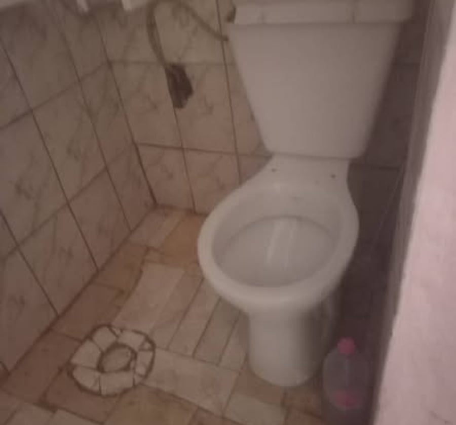 Chambre moderne à Ndogbong