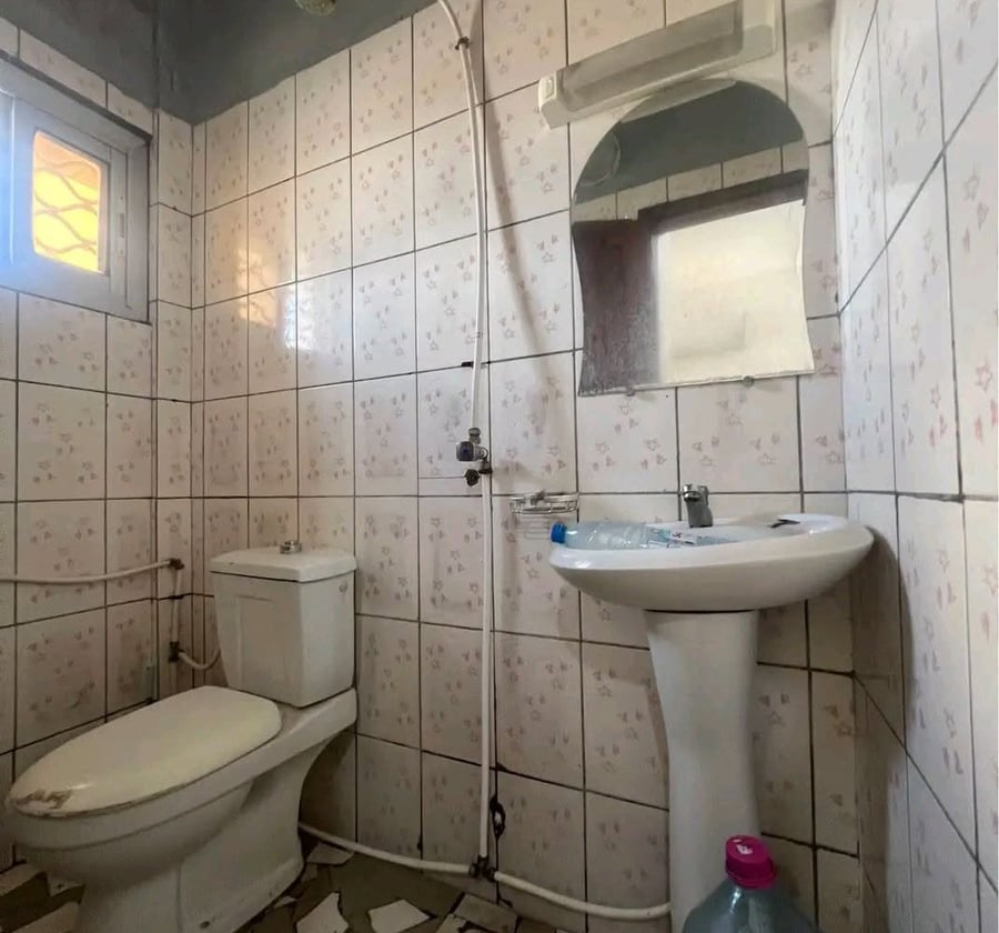 Chambre moderne à louer à Makepe Missoké