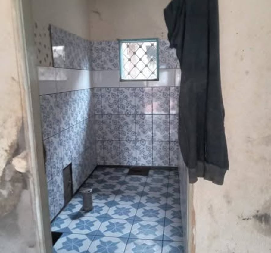 Chambre moderne à louer à Biyem-Assi