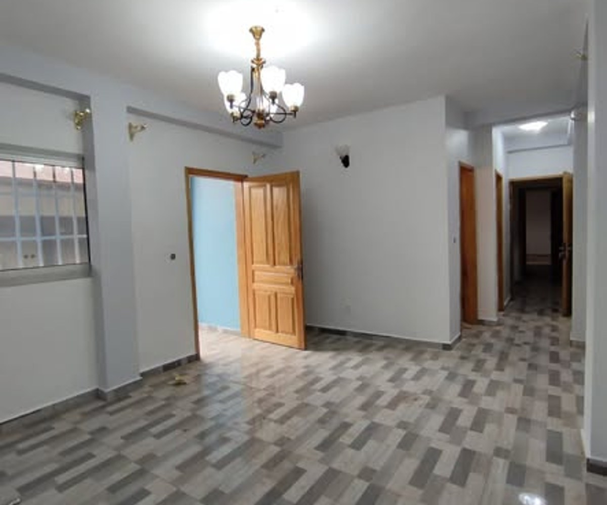 Appartement 2 chambres à Damas, Yaoundé
